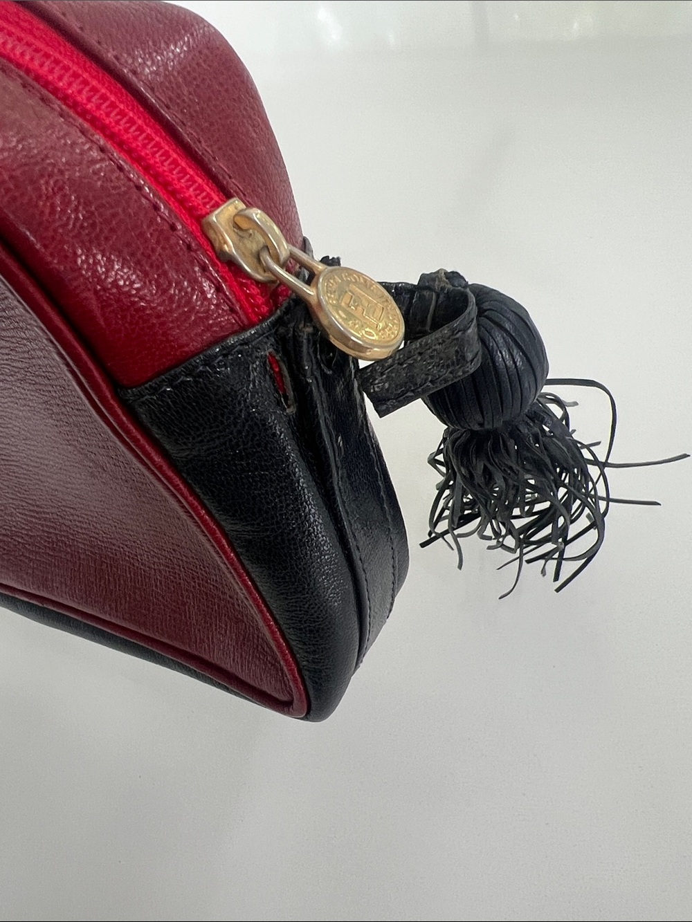Vintage FENDI Roma 1925 colorblock red white and navy blue camera bag NO strap - Picture 6 of 16